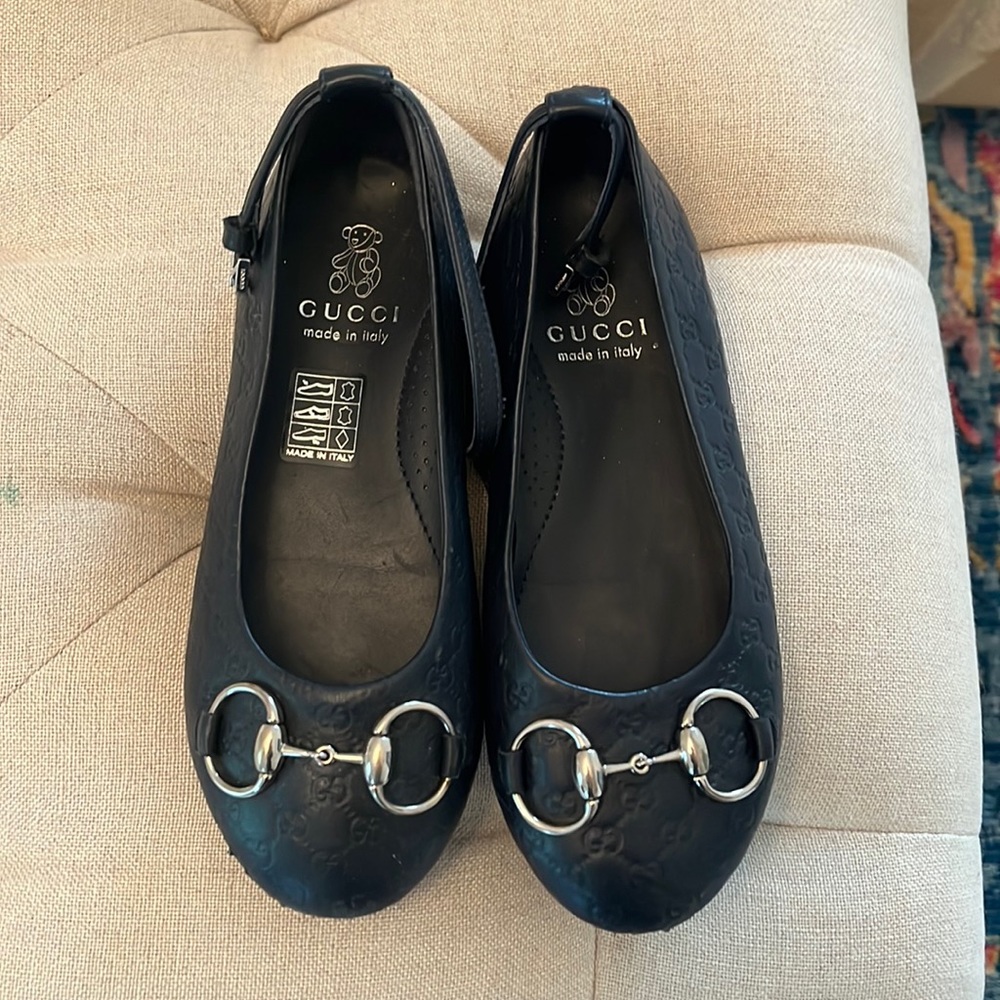 Little girls Gucci Mary Janes
